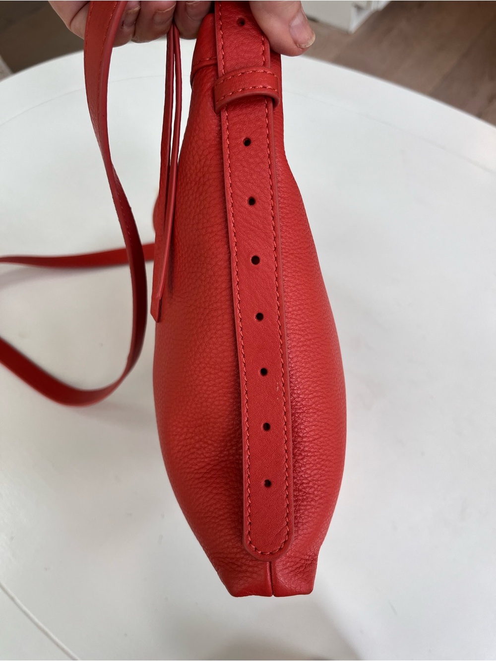 HOBO Coral Orange Pebbled Leather Crossbody Bag NWOT - Picture 12 of 14